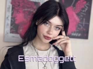 Esmadoggett