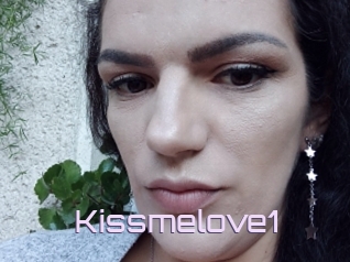 Kissmelove1