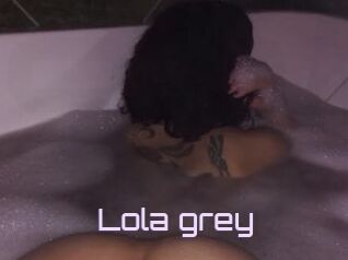 Lola_grey