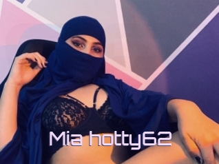 Mia_hotty62