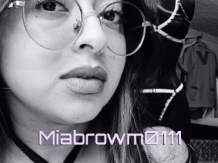 Miabrowm0111