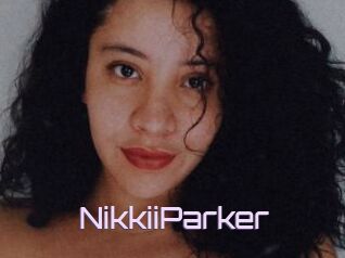 NikkiiParker