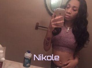 Nikole_