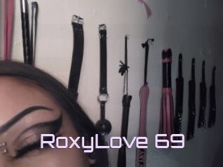 RoxyLove_69