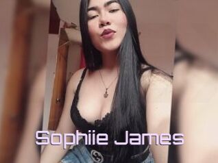 Sophiie_James