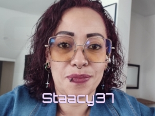 Staacy37